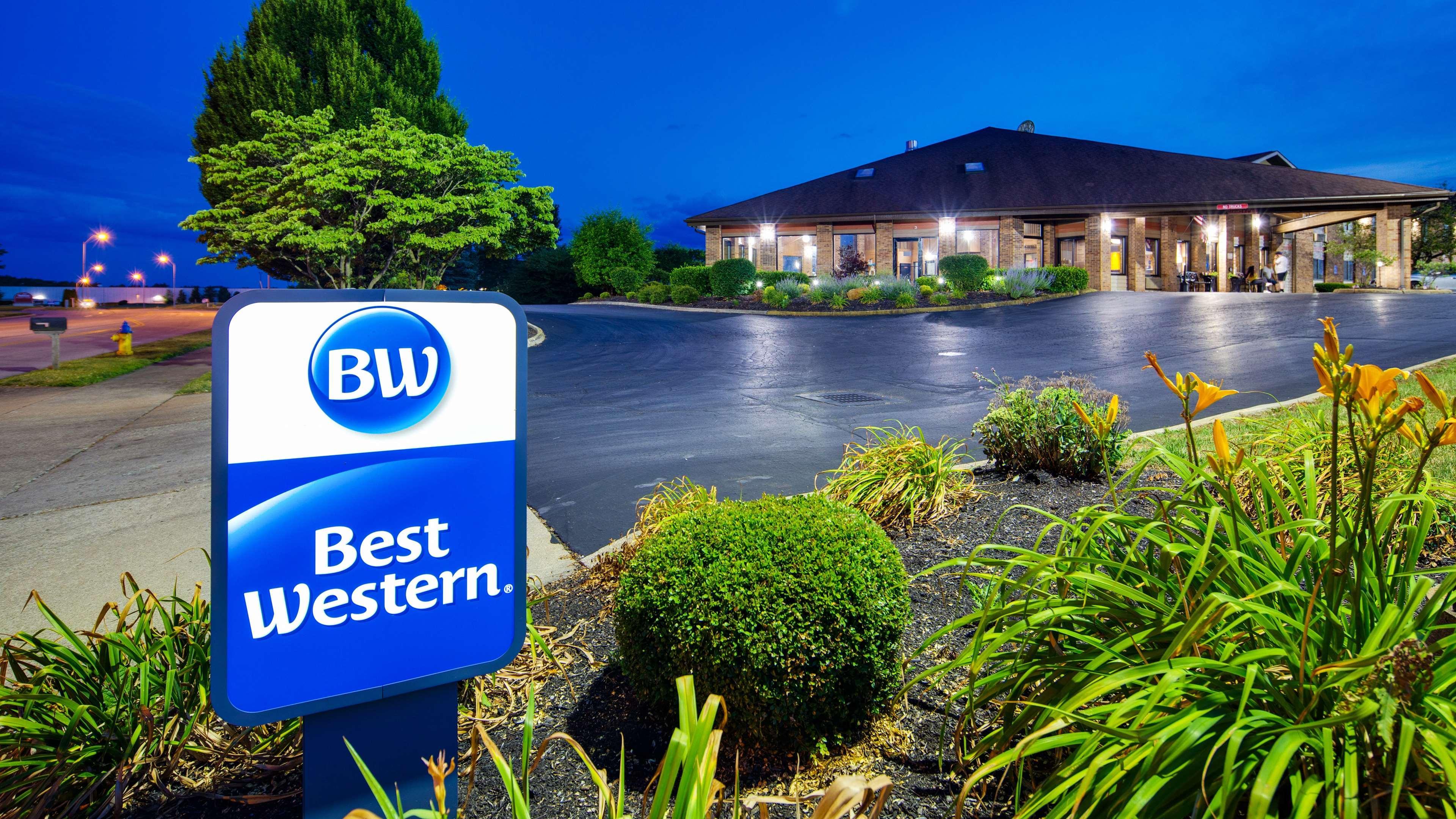 Best Western Lakewood Inn Hebron Buitenkant foto