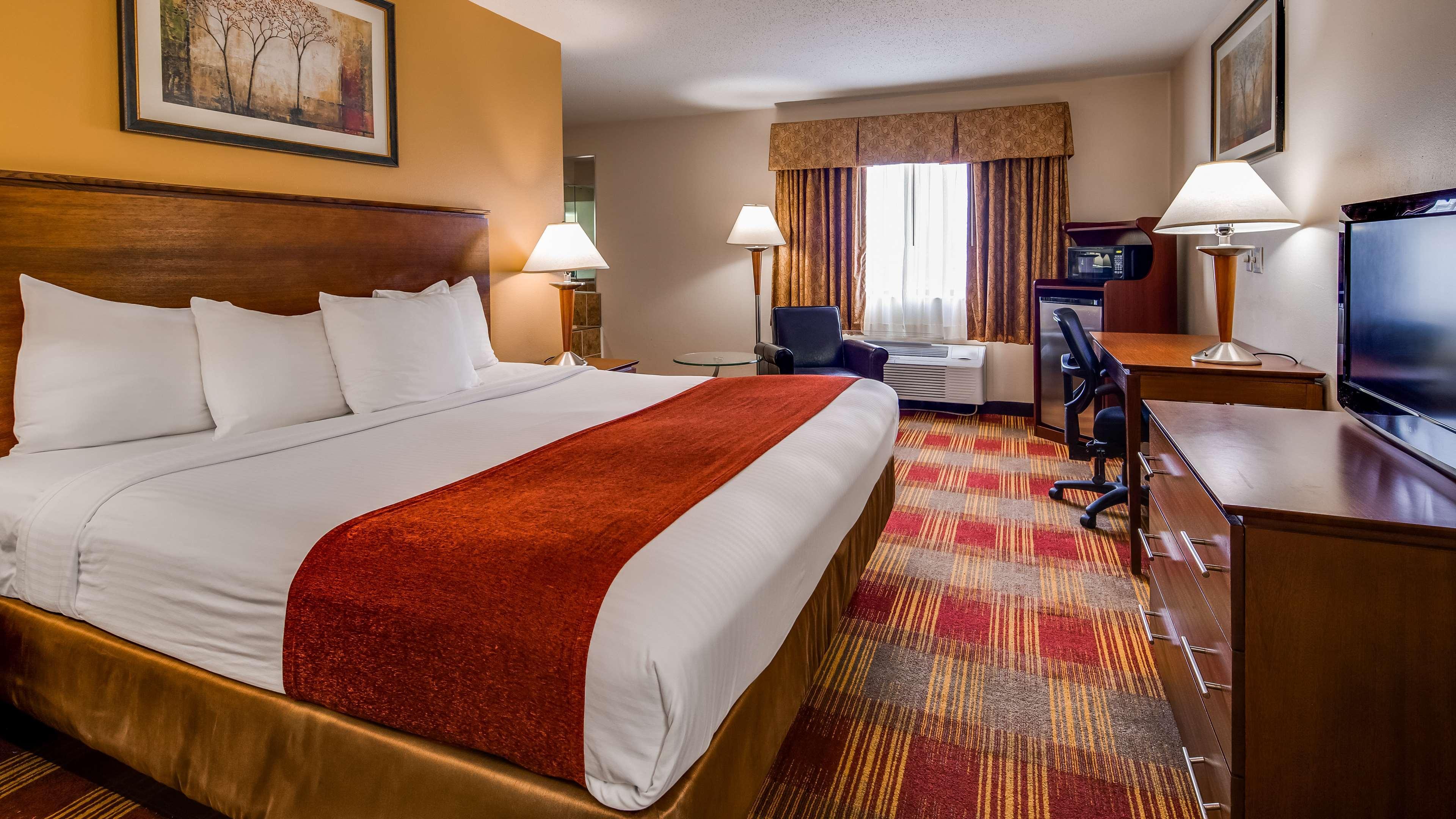 Best Western Lakewood Inn Hebron Buitenkant foto