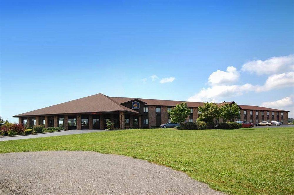 Best Western Lakewood Inn Hebron Buitenkant foto